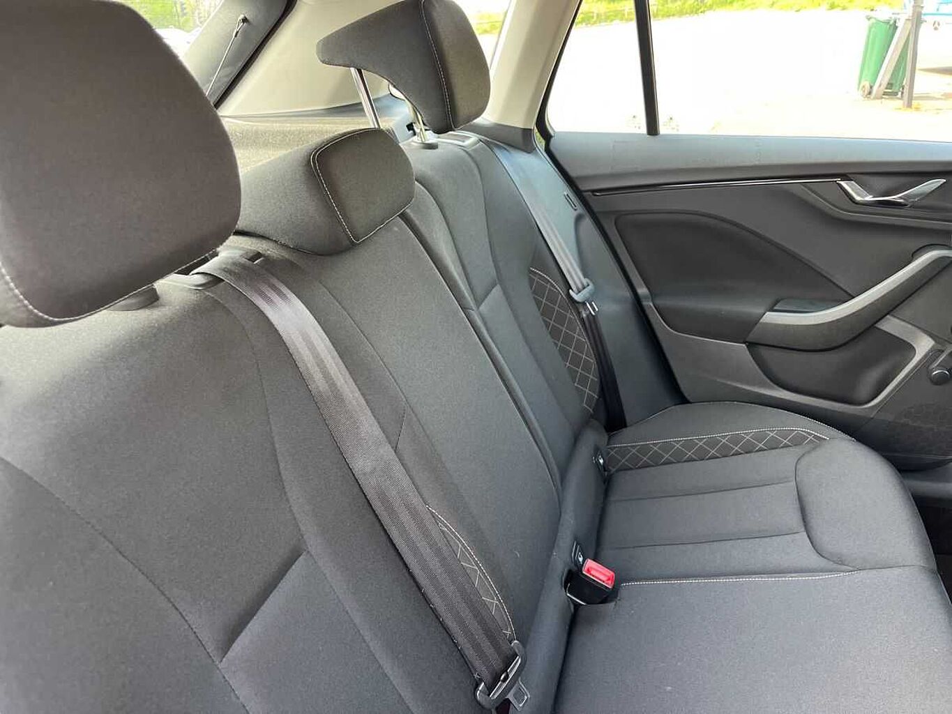 SKODA Kamiq 1.5 TSI (150ps) SE SUV