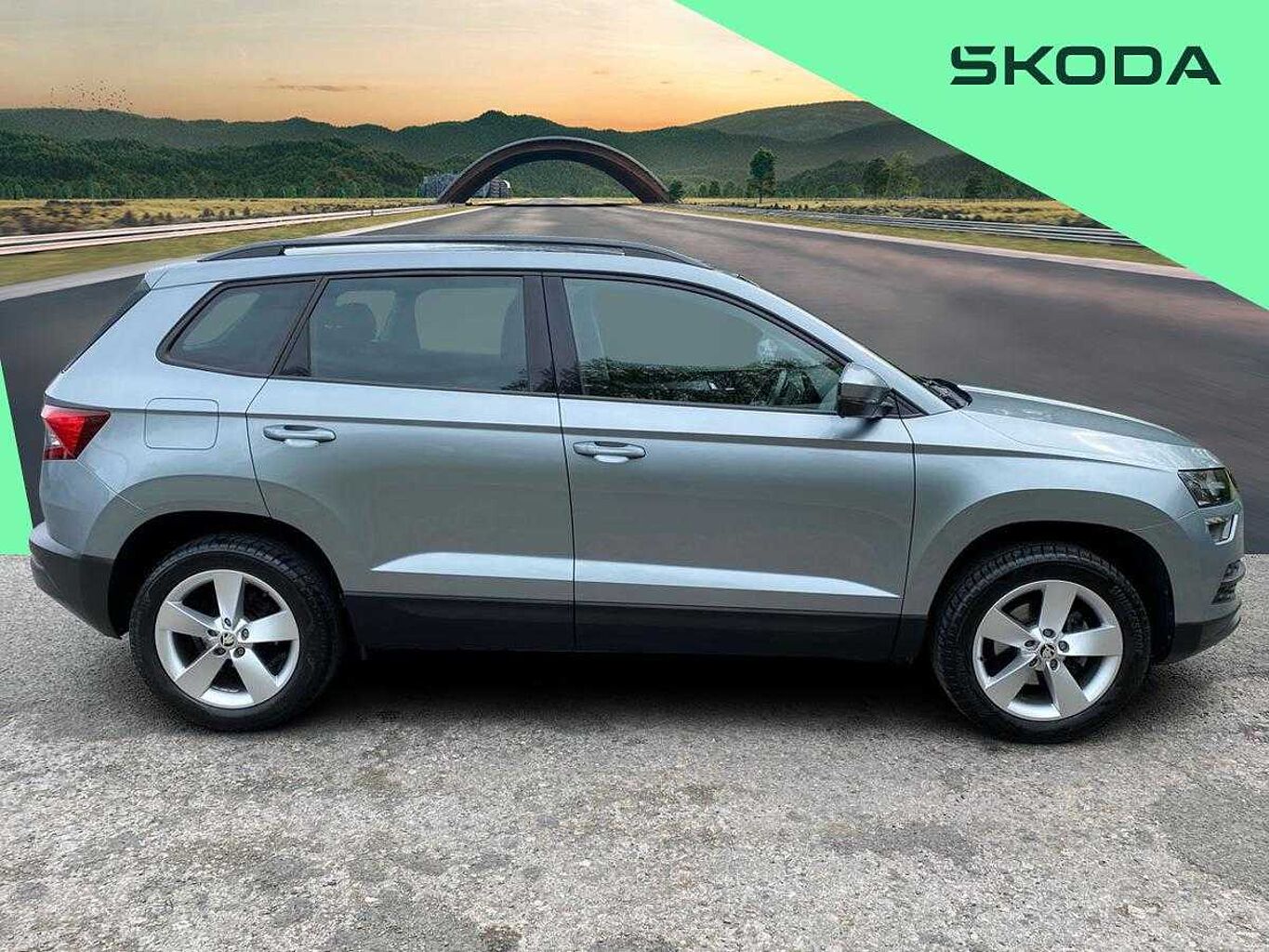 SKODA Karoq SUV 1.0 TSI (116ps) SE
