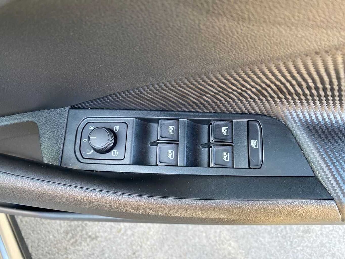 SKODA Kamiq 1.5 TSI Monte Carlo 5Dr