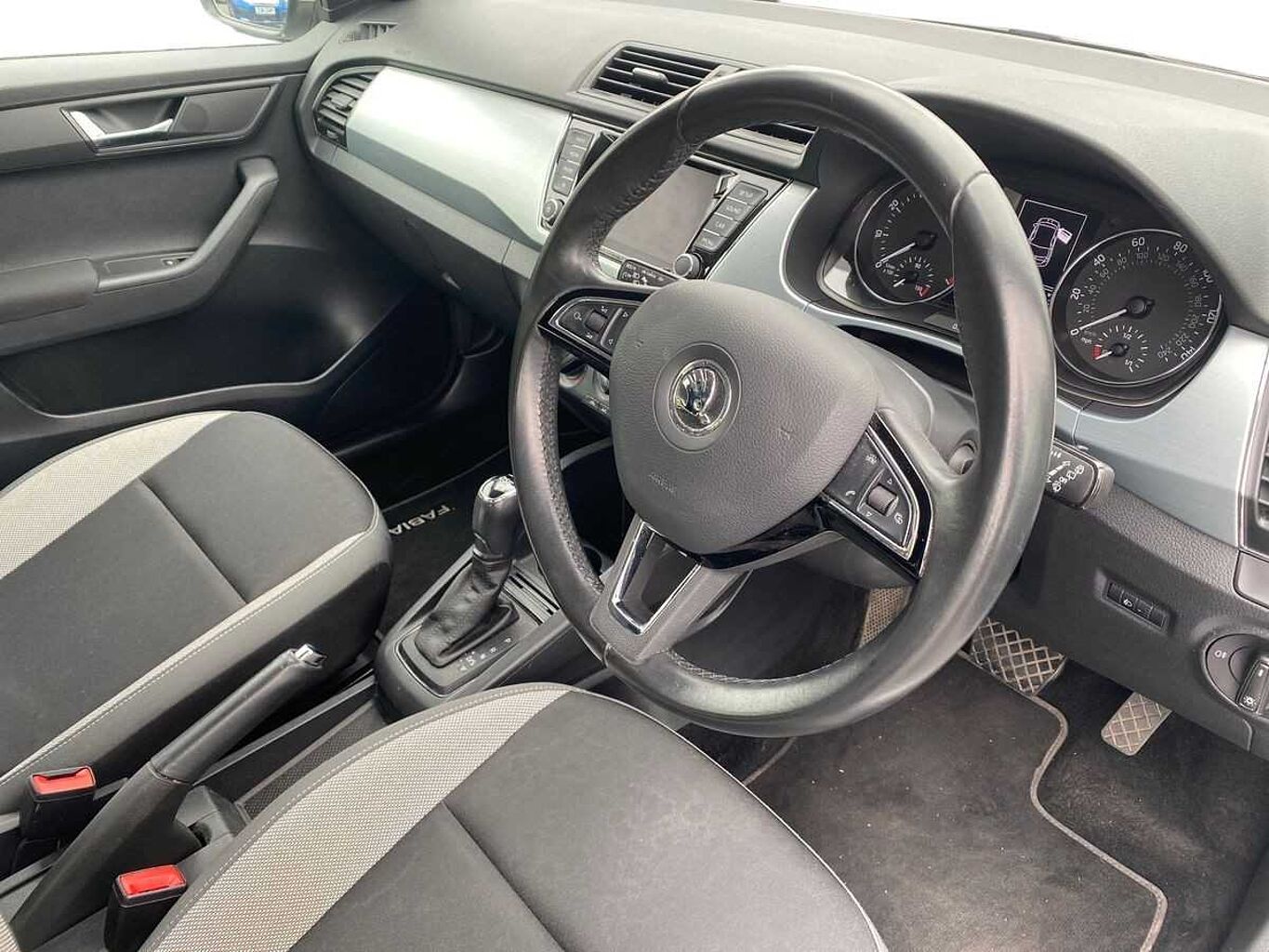 SKODA Fabia 1.2 TSI (110ps) SE (s/s)